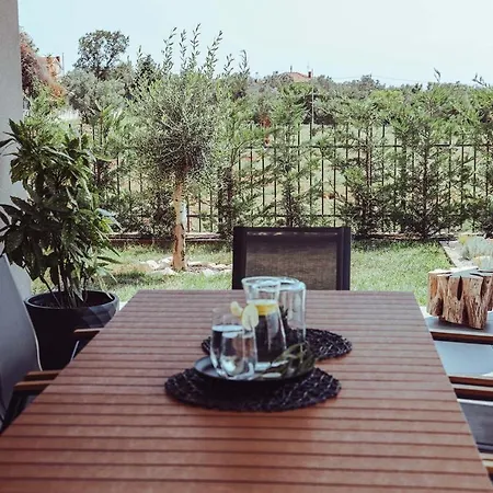 Ivala Villa Pola